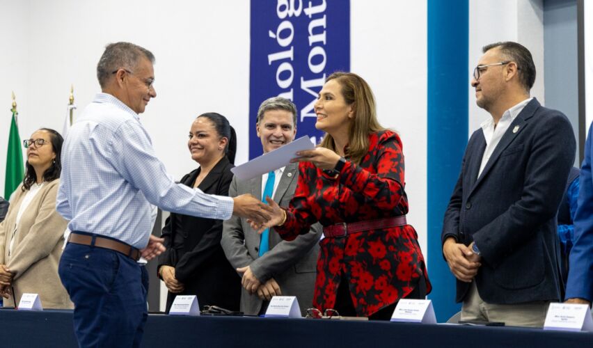 Lee más sobre el artículo Capacitan a 290 docentes en uso de Inteligencia Artificial