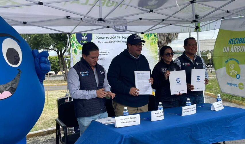 Lee más sobre el artículo Firman municipio de Querétaro, CEA y Fiqma convenio para promover recibos digitales y plantación de árboles
