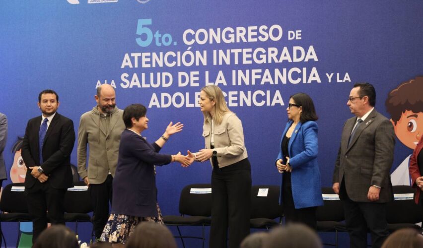 Lee más sobre el artículo Implementan SEDIF, SESA y UAQ agenda conjunta por la salud de las NNA
