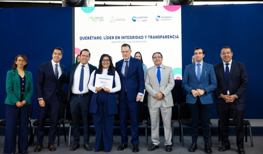 Lee más sobre el artículo Kuri entregó reconocimientos del Premio Nacional de Contraloría Social 2026