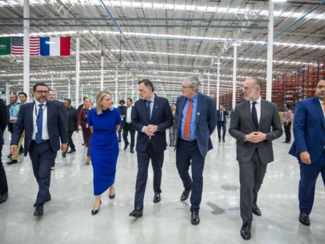 Inaugura Schneider Electric nuevo campus en Querétaro